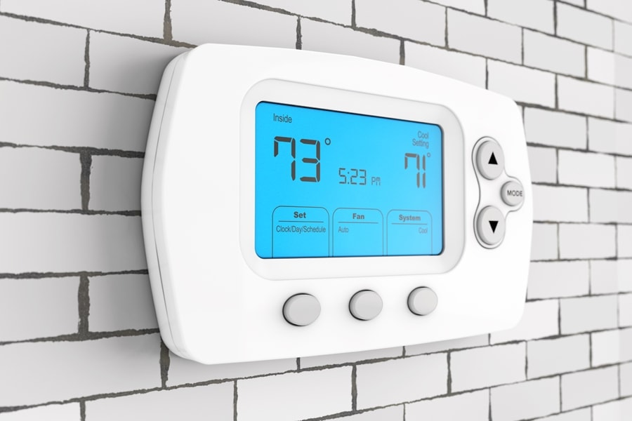 Read more about the article Should You Set Your Thermostat to its Auto or On Mode?